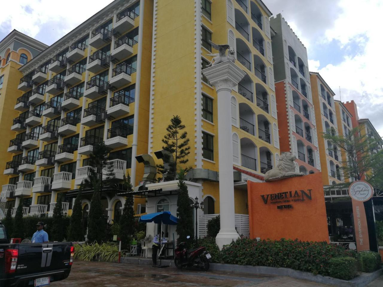 Venetian Poseidon Pool Hotel Jomtien Beach Exterior foto